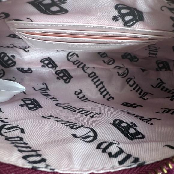 NWT Juicy Couture Juicy Romance Convertible Shoulder Bag/Wristlet in Plum Berry - Picture 4 of 4